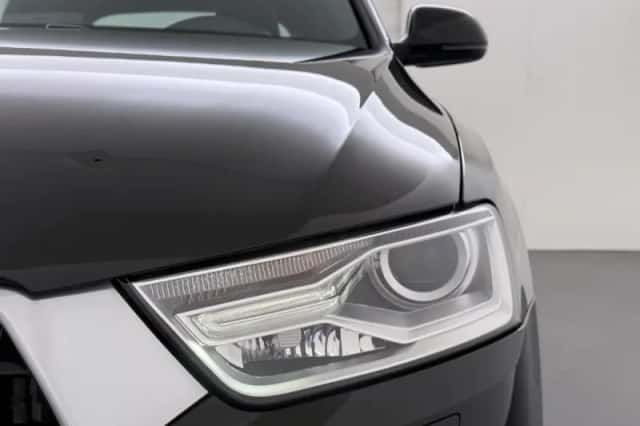 Audi Q3 (2015) thumbnail 5