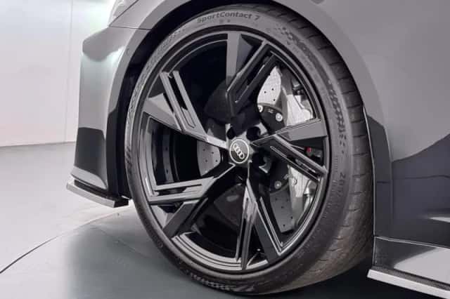 Audi A6 (2022) thumbnail 12