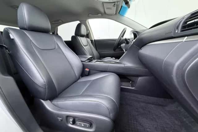 Lexus RX (2016) thumbnail 7