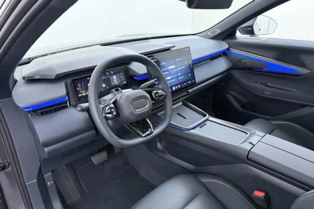 Lynk & Co More (2026) thumbnail 11