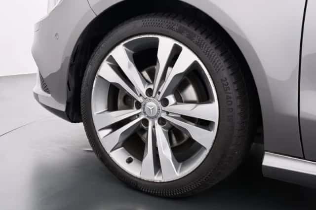 Mercedes-Benz CLA-Klasse (2013) thumbnail 4
