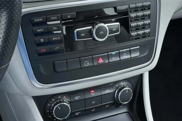 Mercedes-Benz CLA-Klasse (2013) thumbnail 5