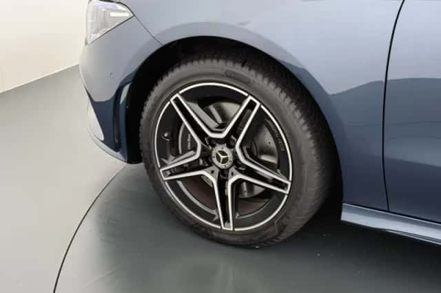 Mercedes-Benz CLA-klasse250 (2023) thumbnail 4