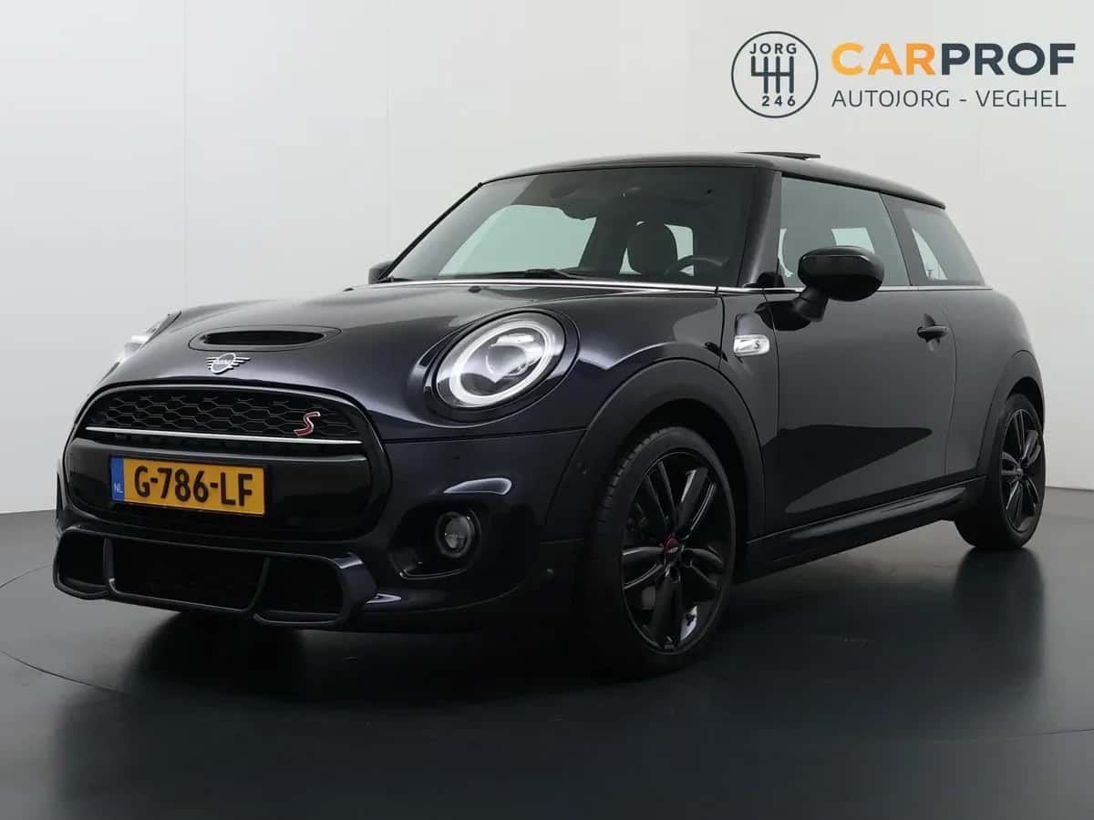 MINI Cooper S (2019) — foto 1