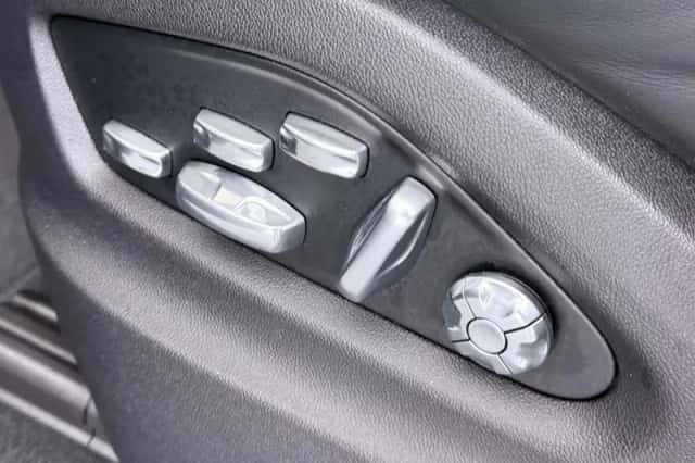 Porsche Cayenne (2021) thumbnail 6