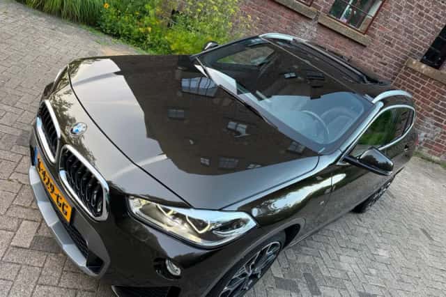 BMW X2 (2018) thumbnail 3