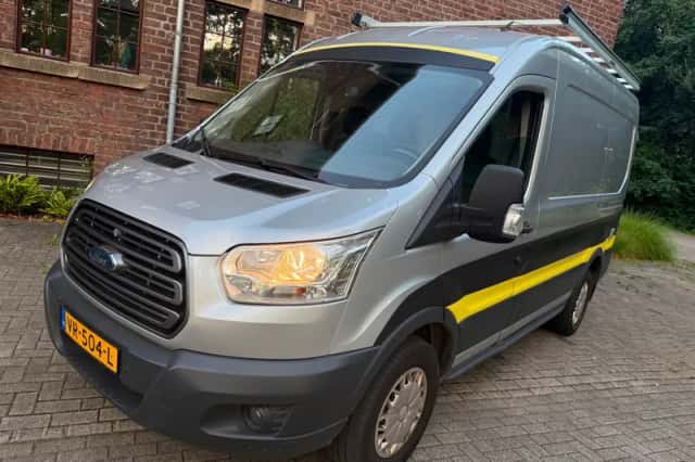 Ford Transit (2015) thumbnail 1