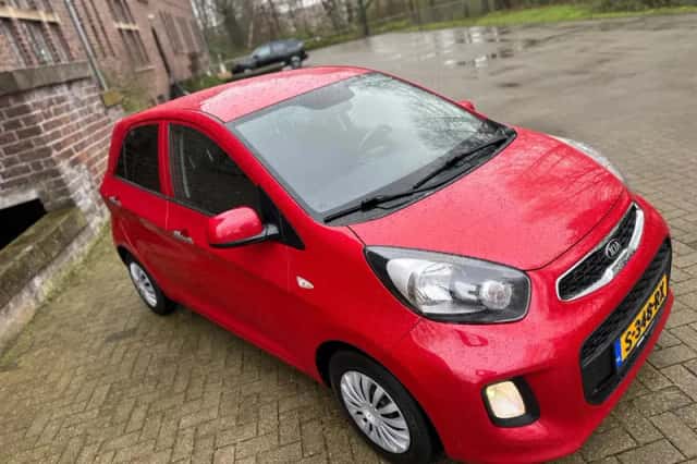 Kia Picanto (2015) thumbnail 6