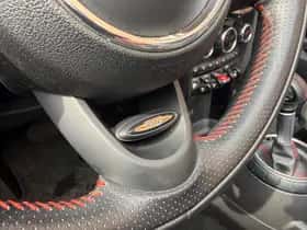 MINI Cabrio (2017) thumbnail 14