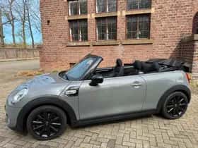MINI Cabrio (2017) thumbnail 18
