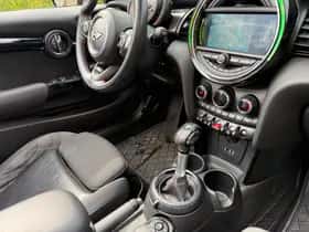 MINI Cabrio (2017) thumbnail 8