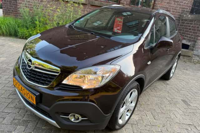 Opel Mokka (2013) thumbnail 3