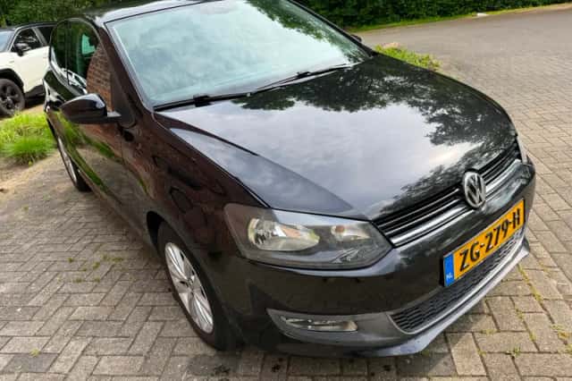 Volkswagen Polo (2011) thumbnail 4