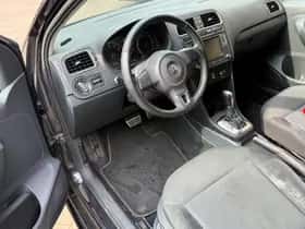 Volkswagen Polo (2011) thumbnail 8