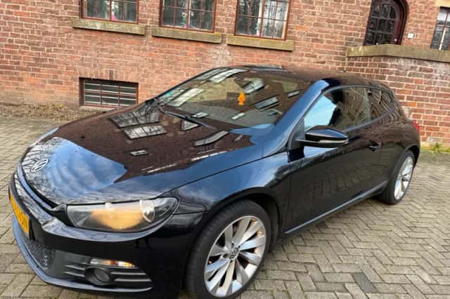 Volkswagen SCIROCCO (2010) thumbnail 2