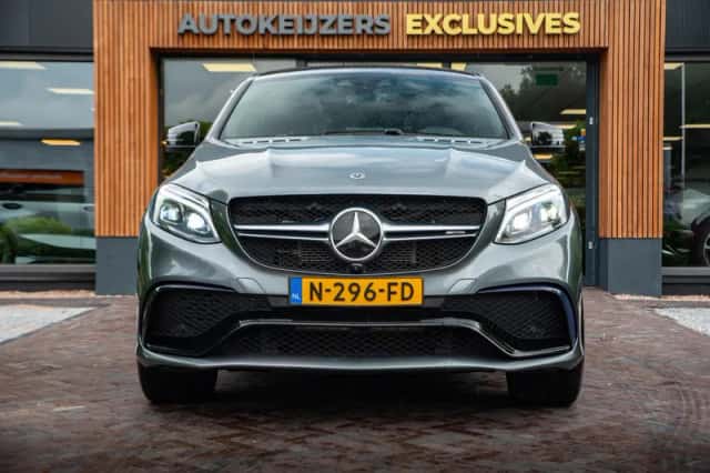 Mercedes-Benz GLE (2019) thumbnail 2
