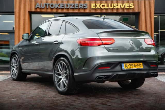 Mercedes-Benz GLE (2019) thumbnail 3