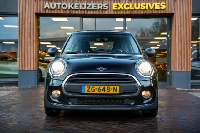 MINI 1.5 One (2019) thumbnail 3