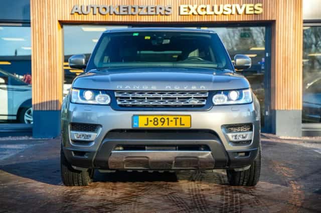 Land Rover Range Rover Sport (2017) thumbnail 3