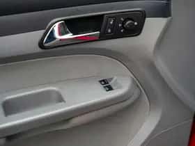 Volkswagen Caddy (2008) thumbnail 14