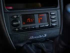 Porsche Boxster (2004) thumbnail 15