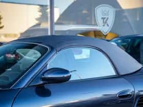 Porsche Boxster (2004) thumbnail 34