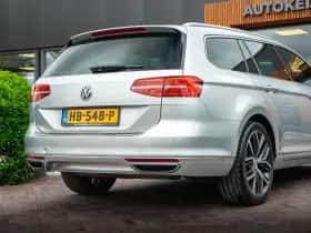 Volkswagen Passat (2015) thumbnail 11