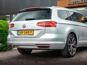Volkswagen Passat (2015) thumbnail 11