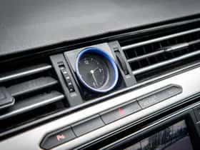 Volkswagen Passat (2015) thumbnail 20