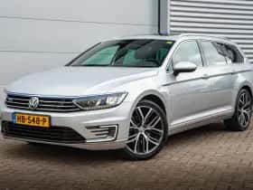 Volkswagen Passat (2015) thumbnail 28