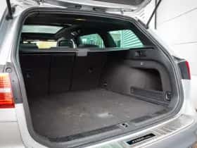 Volkswagen Passat (2015) thumbnail 32