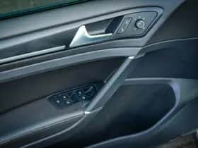 Volkswagen Golf (2017) thumbnail 14