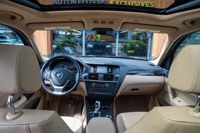 BMW X3 (2014) thumbnail 3