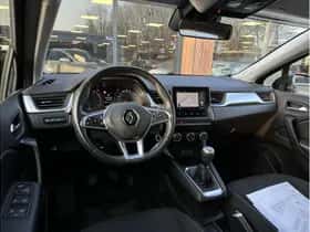 Renault Captur (2020) thumbnail 2