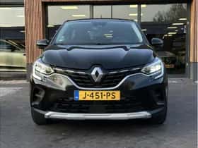 Renault Captur (2020) thumbnail 3