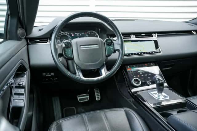 Land Rover Range Rover Evoque (2021) thumbnail 4