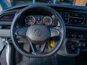 Volkswagen Transporter (2021) thumbnail 15
