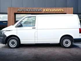 Volkswagen Transporter (2021) thumbnail 3
