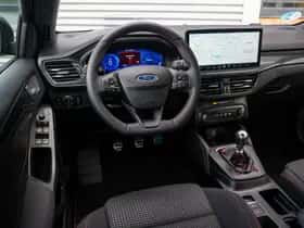 Ford Focus (2024) thumbnail 4