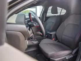 Ford Focus (2024) thumbnail 8
