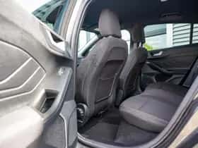 Ford Focus (2024) thumbnail 10