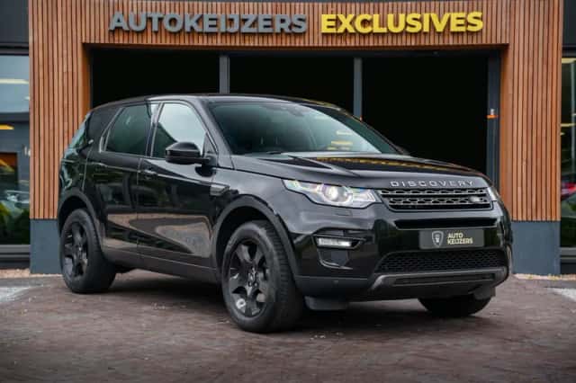 Land Rover Discovery Sport (2017) thumbnail 1