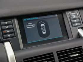 Land Rover Discovery Sport (2017) thumbnail 19