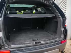 Land Rover Discovery Sport (2017) thumbnail 26