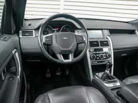 Land Rover Discovery Sport (2017) thumbnail 4