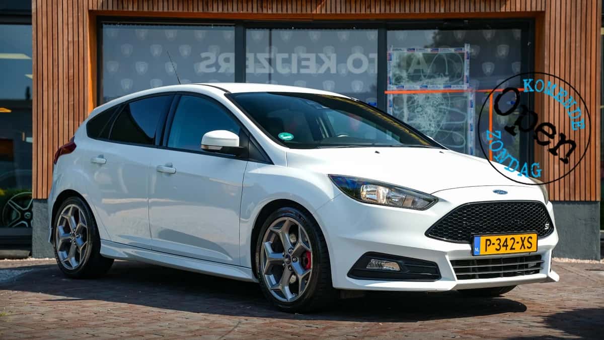 Ford Focus (2016) — foto 1