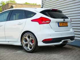 Ford Focus (2016) thumbnail 12