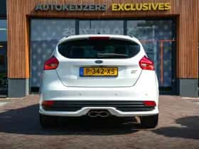 Ford Focus (2016) thumbnail 4