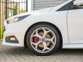 Ford Focus (2016) thumbnail 5