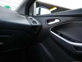 Ford Focus (2016) thumbnail 9